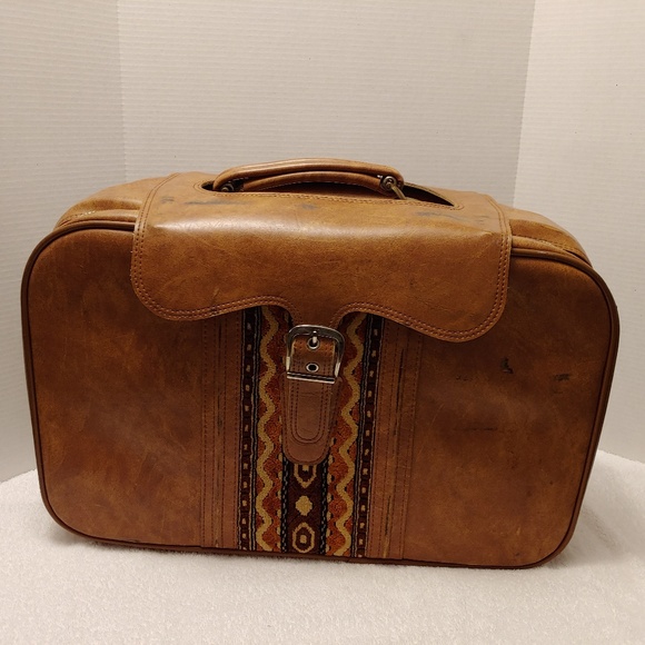 Vintage Other - True Vintage Leather Embroidered Suitcase Carry Luggage Bag Case Buckle